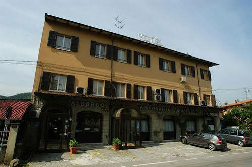 Hotel Ristorante Tre Galletti 사소마르코니 외부 사진